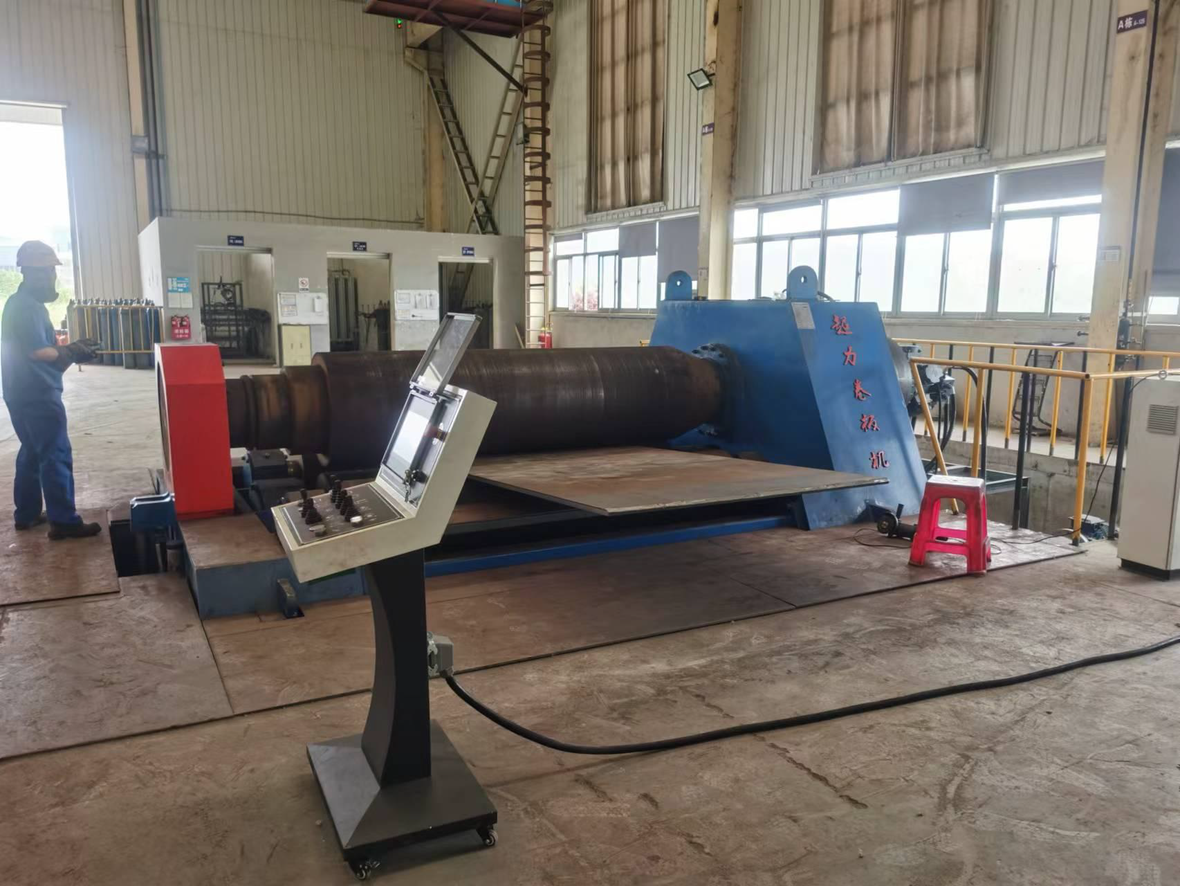 4-валковый гидравлический листогибочный пресс (вальцы) CHAOLI W12CNC изображение