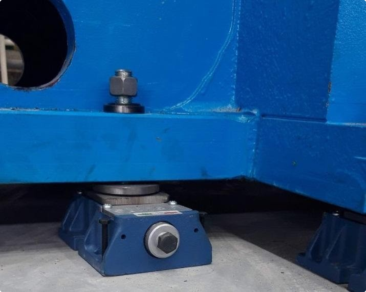 Затяжка анкерных болтов.jpg