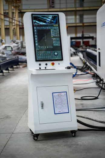 Портальный лазерный станок ADH ULG(B) 12-40 кВт  изображение