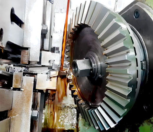 Зубострогальный станок с ЧПУ YK2350 для конических колес изображение